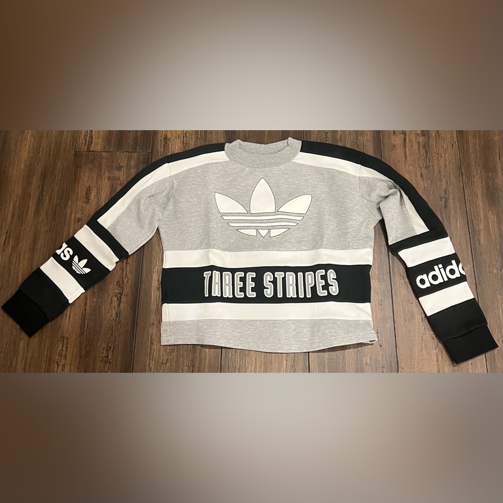 Adidas Three Stripes Trefoil Crop Top Crew Neck Sweatshirt Womens Size M